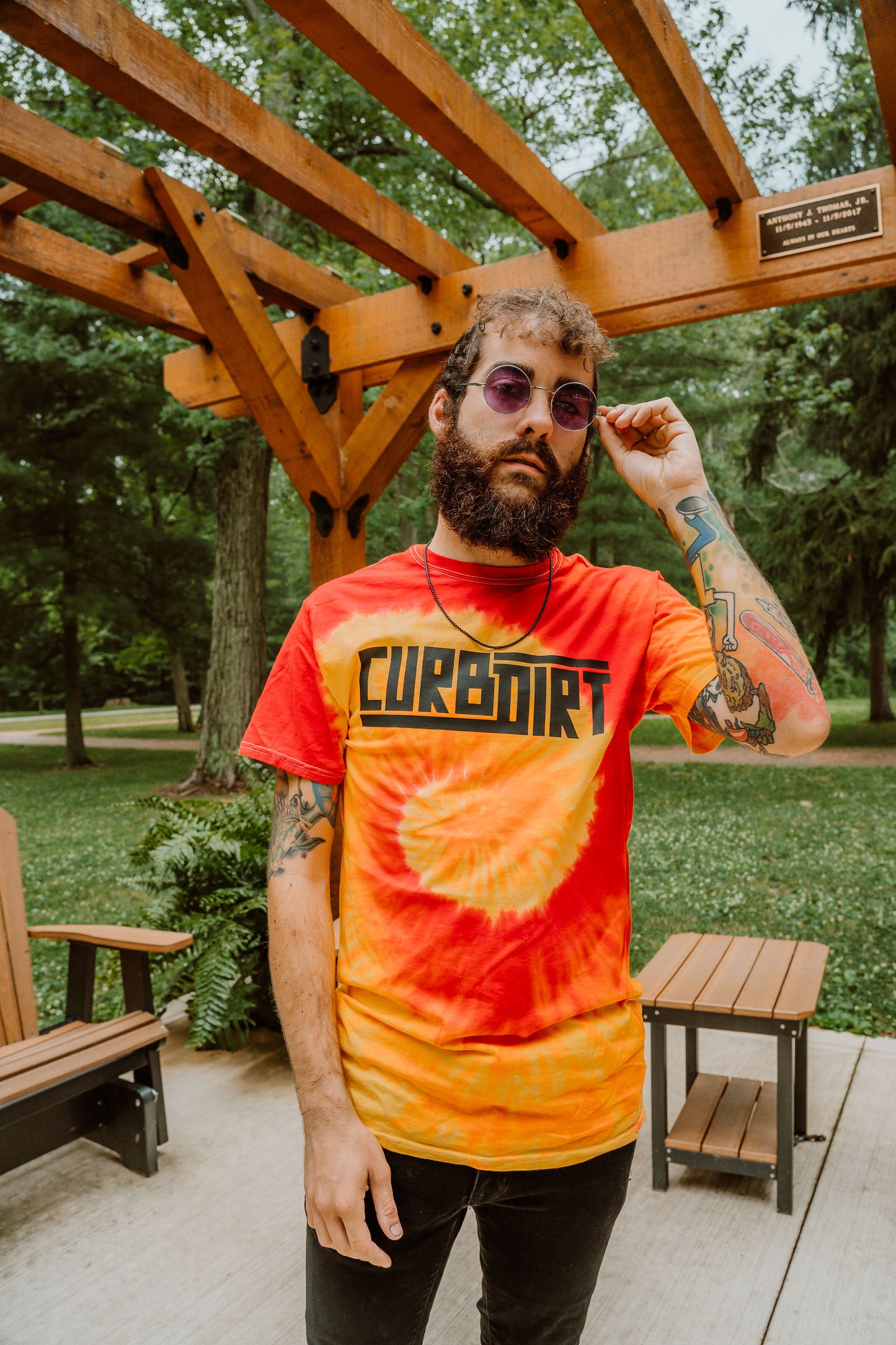 STARBUST TIE DYE TEE